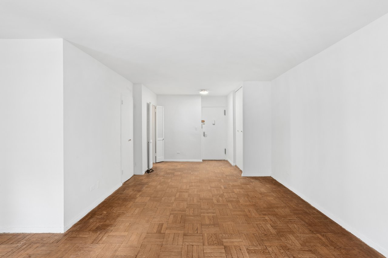 330 East 49th Street Unit 7M