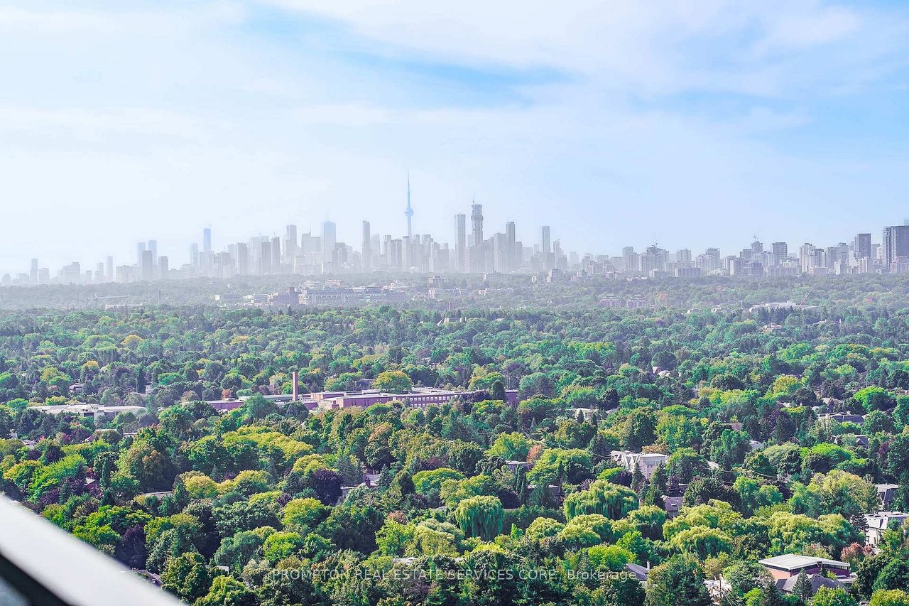 SEASONS CONDOS PENTHOUSE 