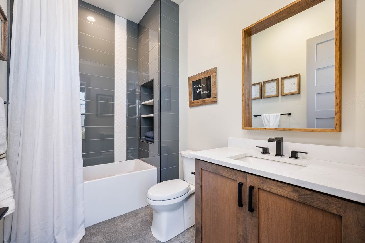 3906 El Chamizal, San Antonio, TX 78261