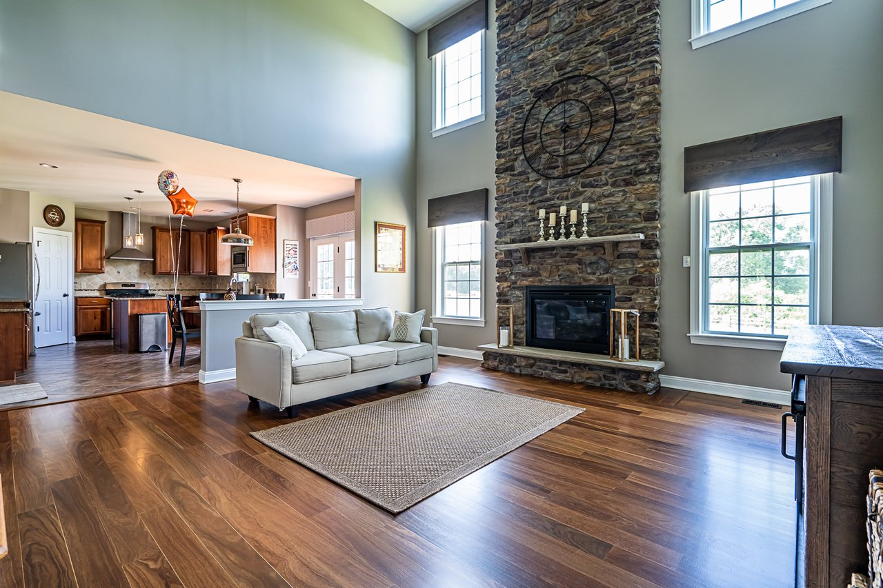 4945 Curly Horse Drive