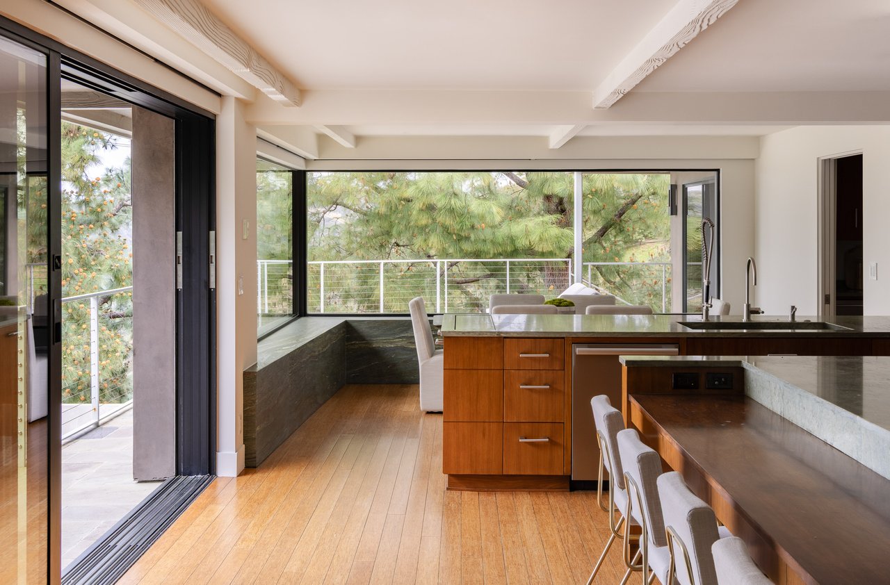 1575 Carla Rdg, Beverly Hills