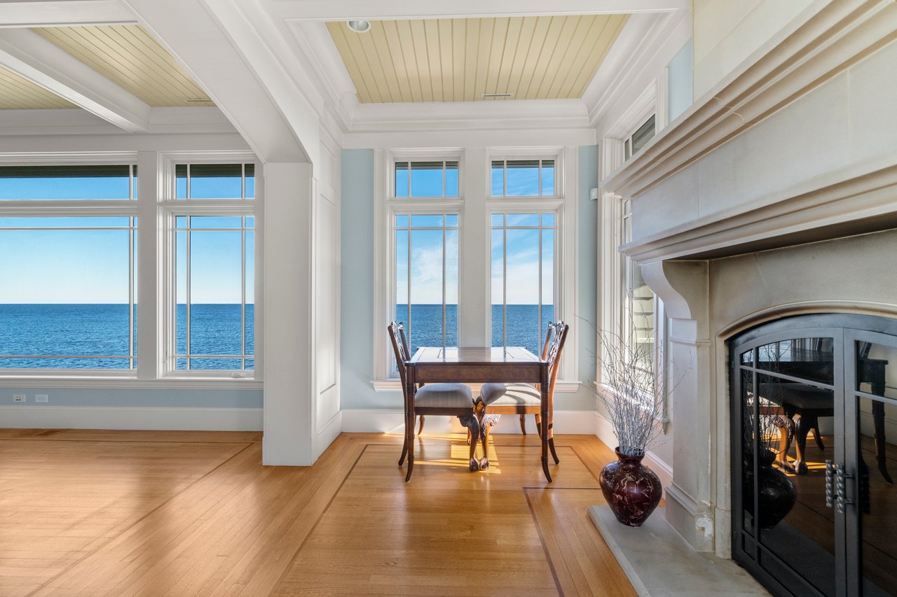 21 Circuit Ave, Scituate