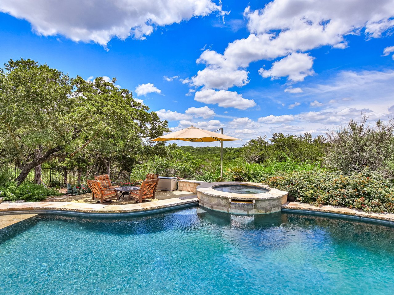 Angelwylde Hill Country Retreat