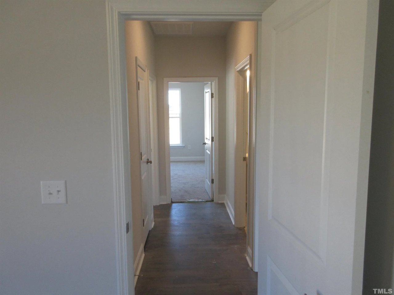 39 N Cousins Ct