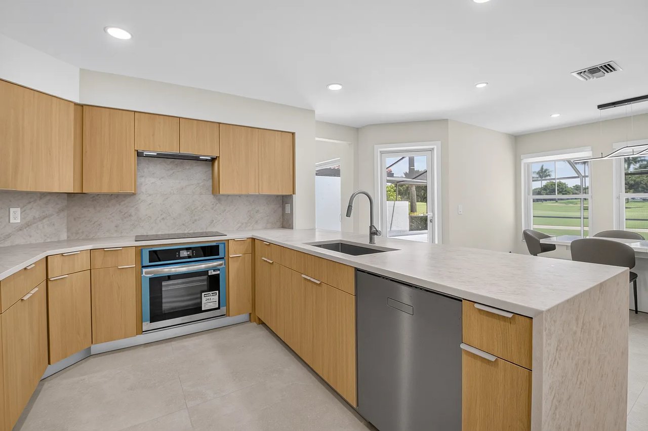 2103 NW 53rd Street