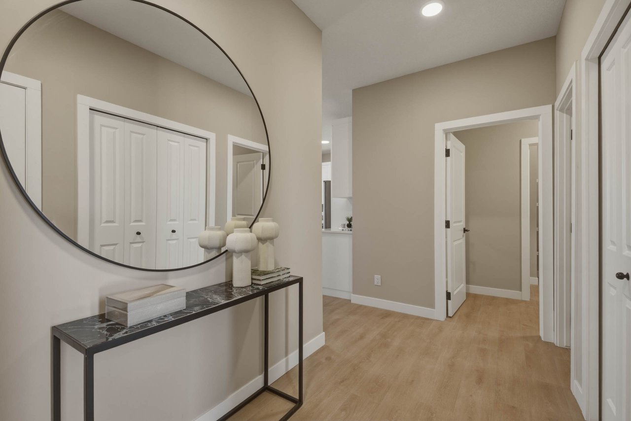 135 Belvedere Crescent SE