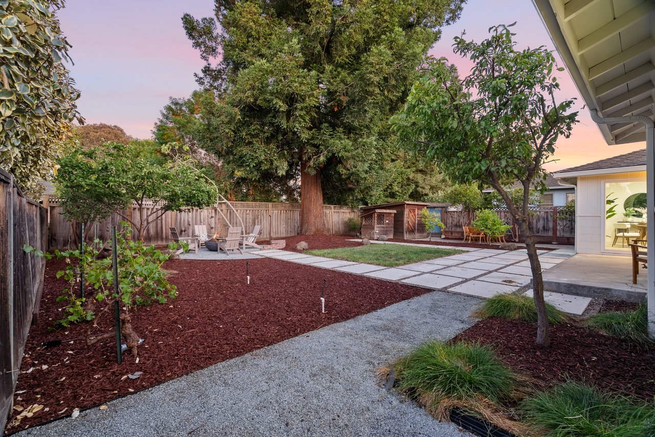 520 South Bayview Avenue
