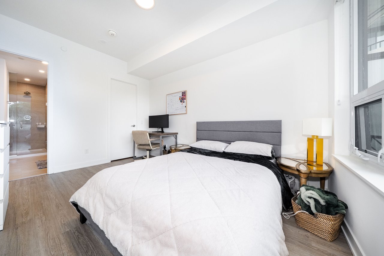 8188 Yonge Street, 235