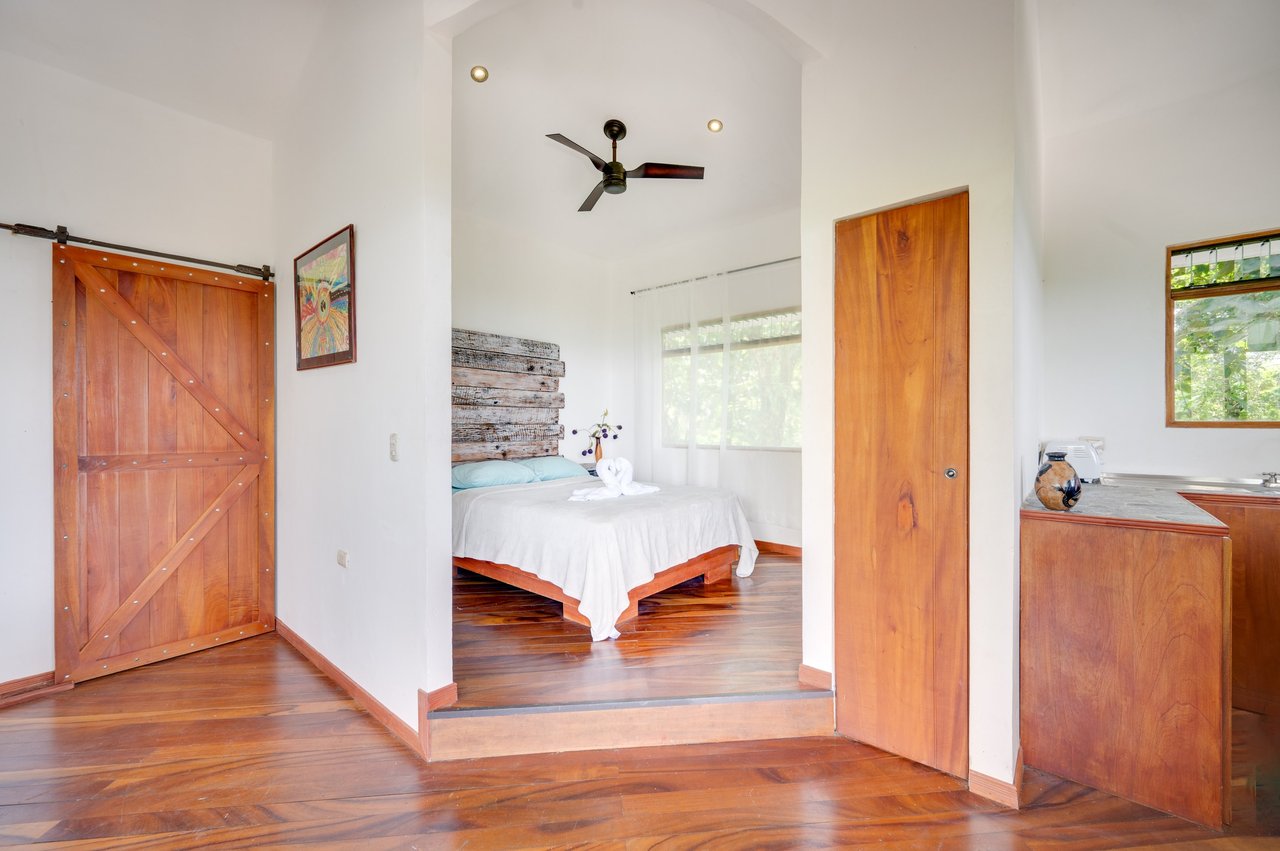 Casa Blanca | Multi-Villa Estate with Lake Views - Nuevo Arenal