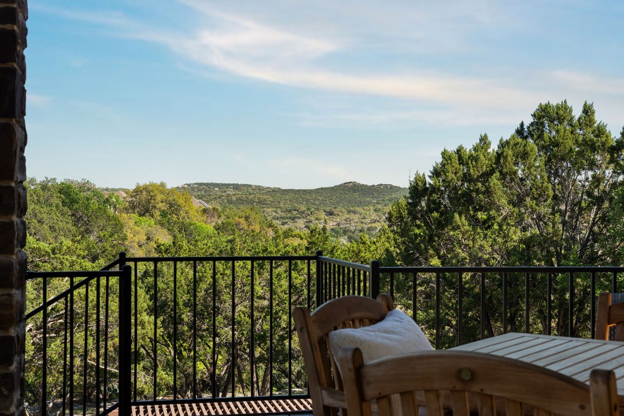 205 Emerald Ridge DR