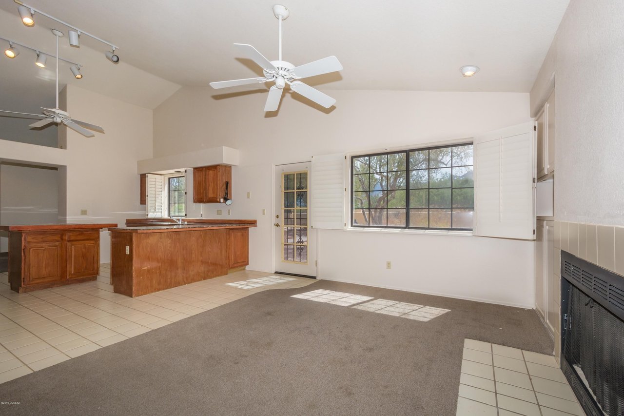 1 E Desert Sky Rd, #1