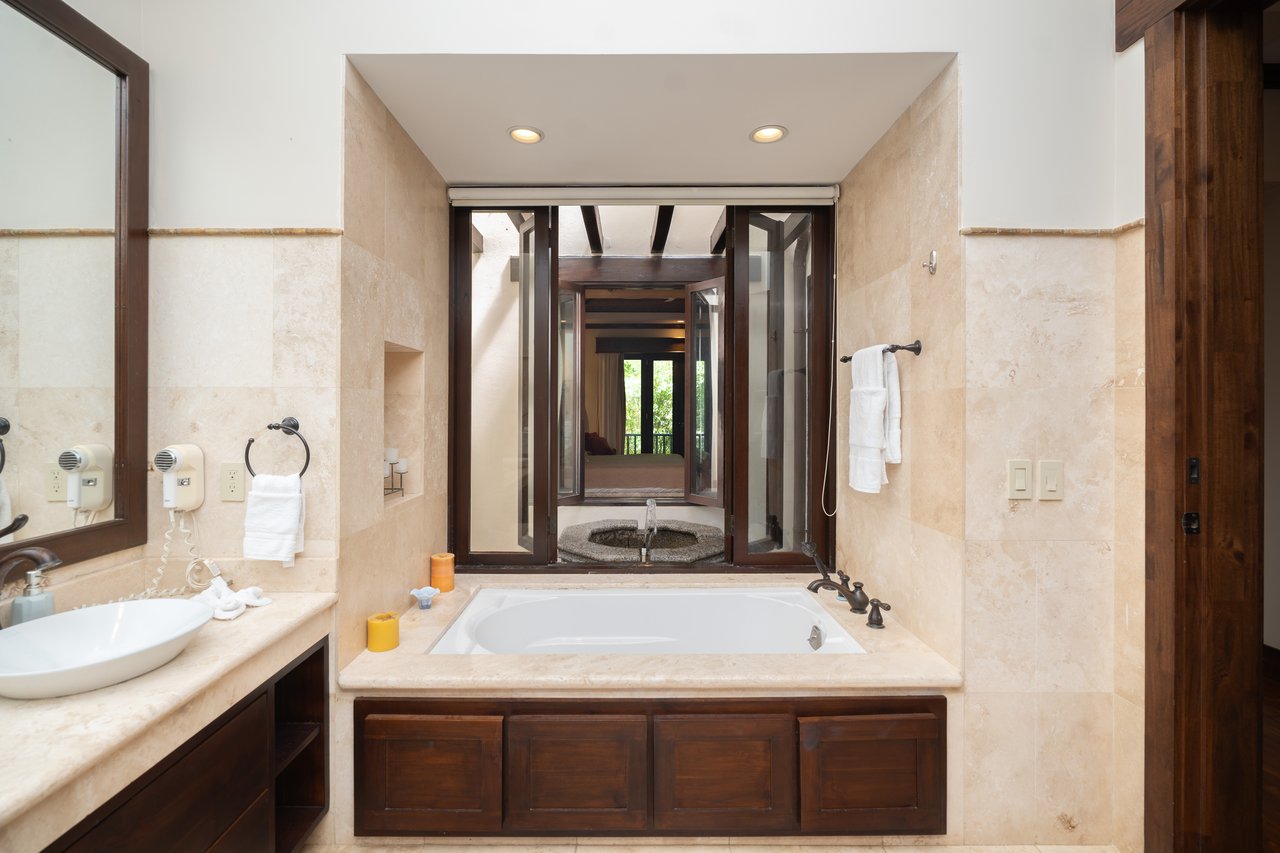 Los Malinches 6 | Luxury Spanish Colonial Townhouse in Hacienda Pinilla