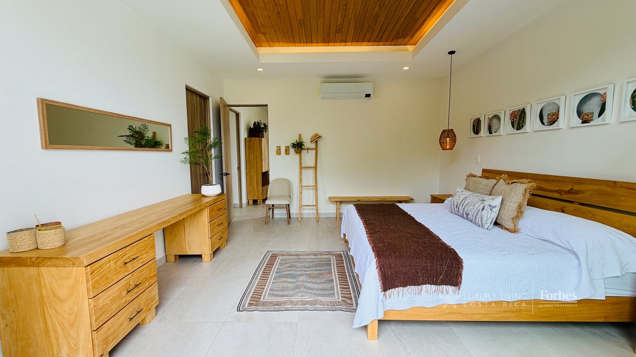 21479 - Luxury villa, 4 bedrooms, pool and excellent ROI for investors