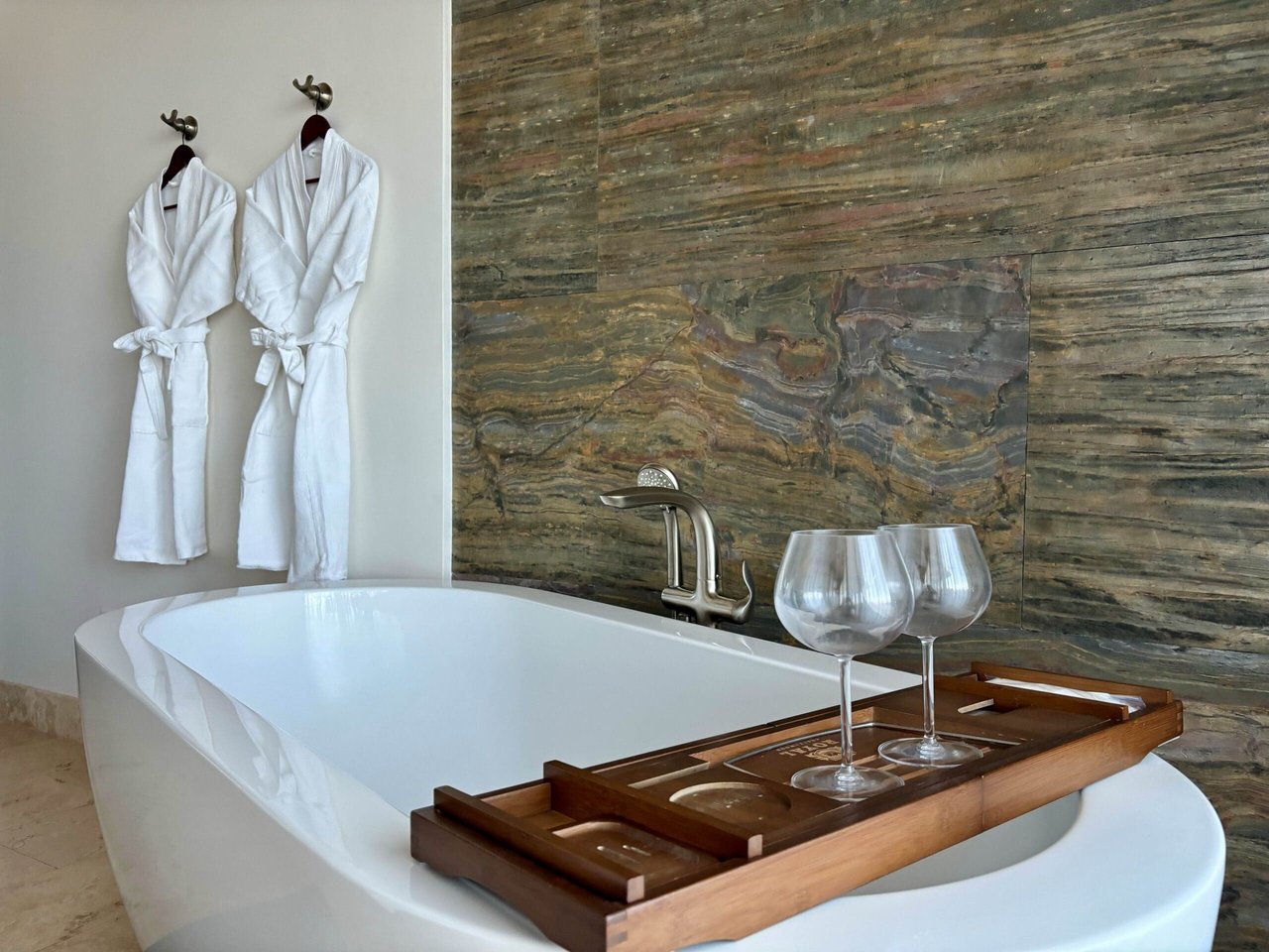 Casa Todo Bien and Guest House