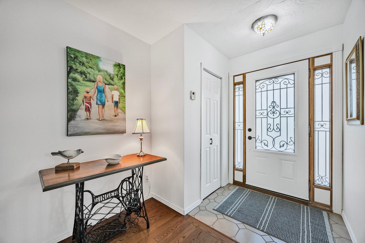 55 Old Church Road, King