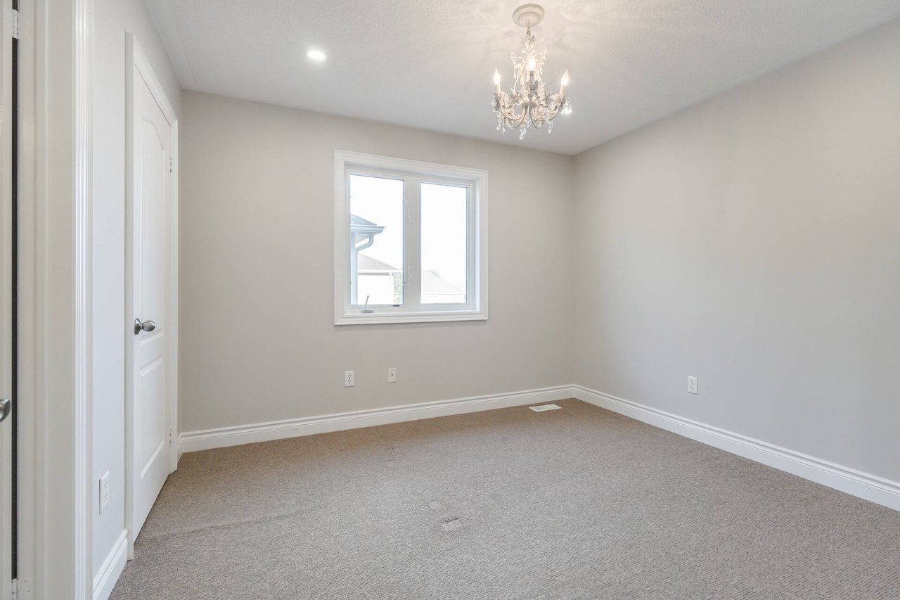 1648 Pennel Drive Unit: Upper