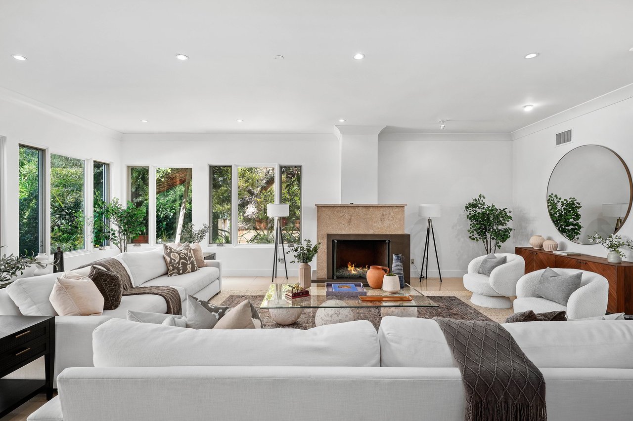 9580 Shirley Lane