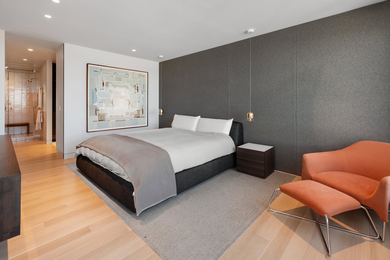 Showcase Apartment on Nob Hill