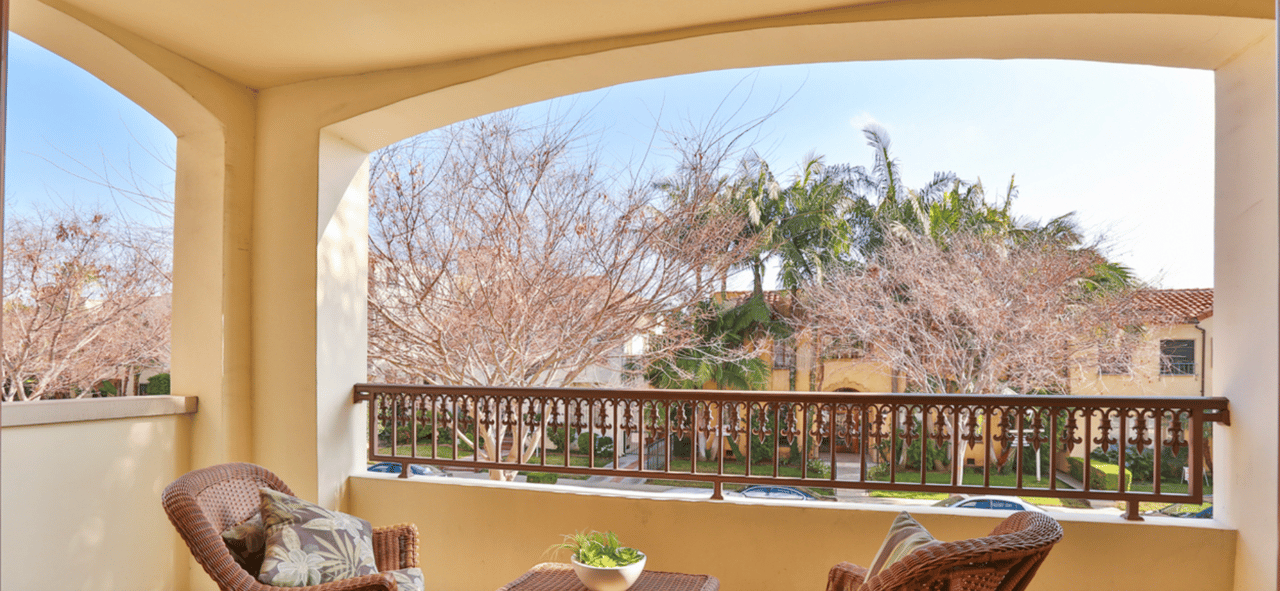 261 S. Reeves Dr #205