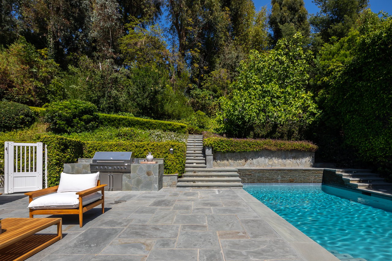 1134 San Ysidro Dr, Beverly Hills 