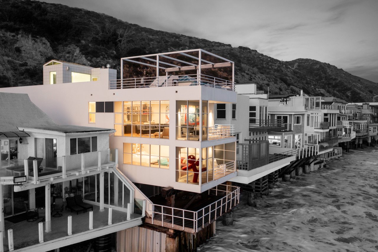 19124 Pacific Coast Hwy
