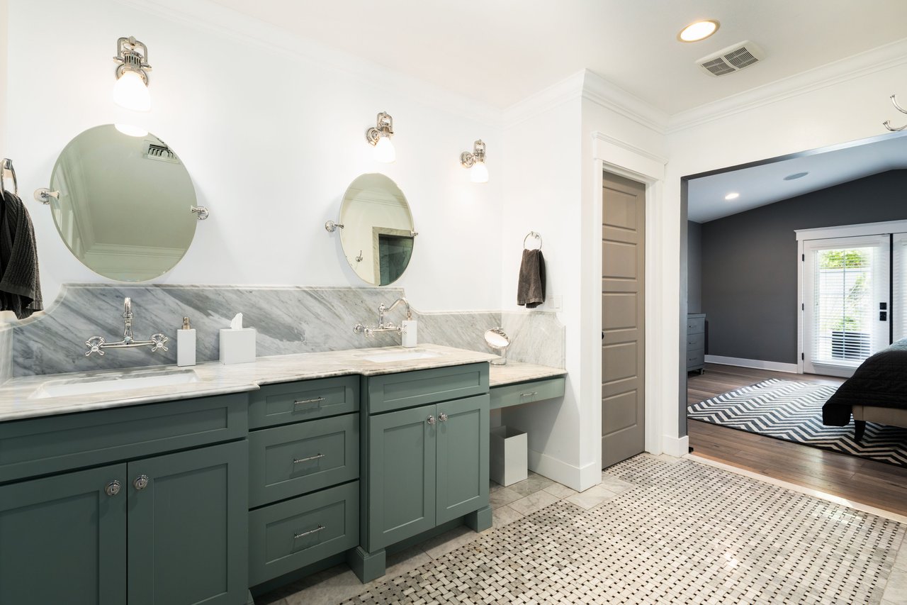 4618 E CALLE VENTURA