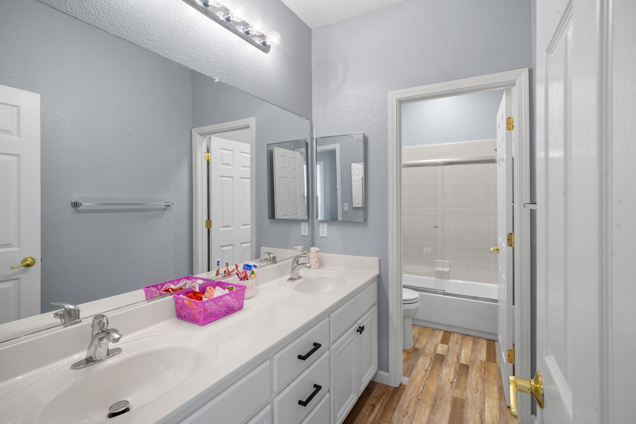 4637 Glenbrook Drive