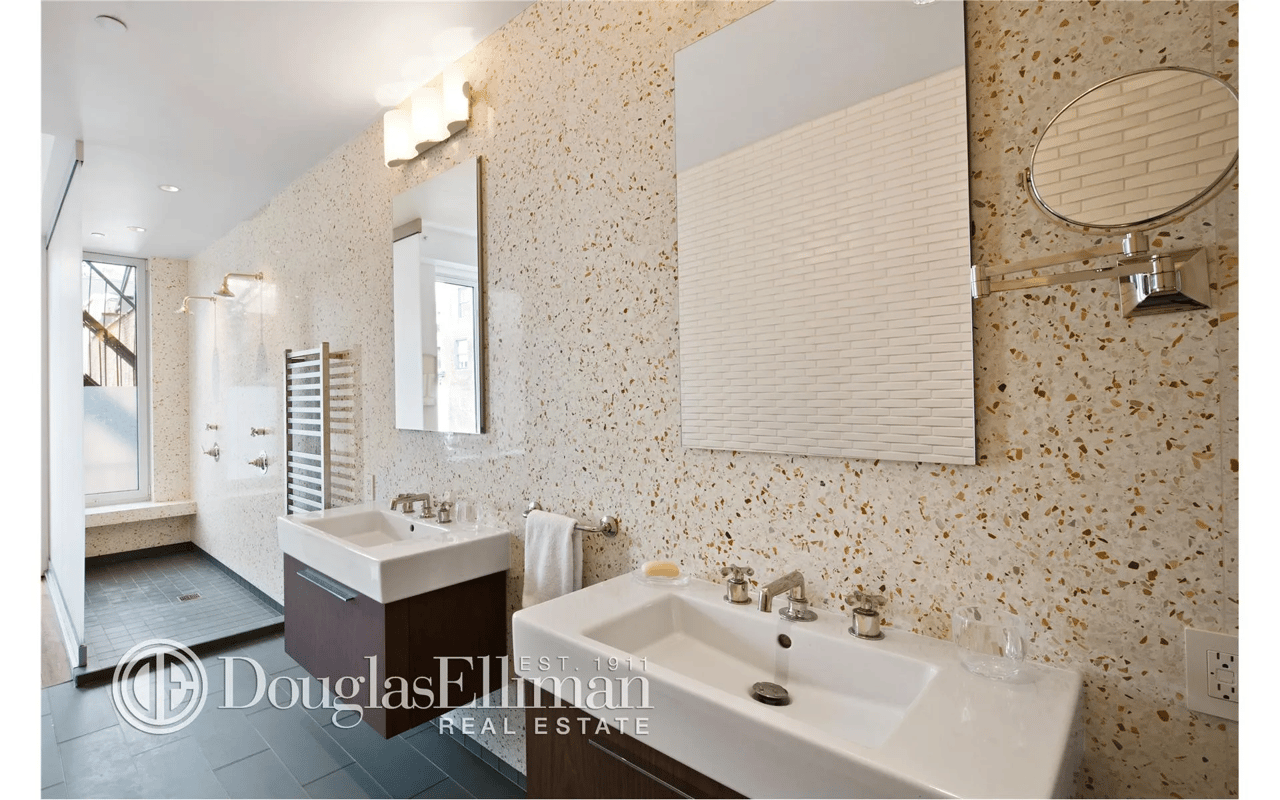 17 West 17th Street #10