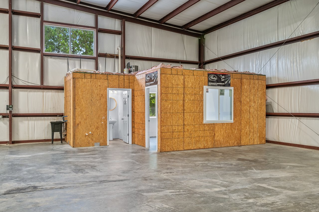 4,800 SF Flex/Warehouse – Hwy 17A, Moncks Corner
