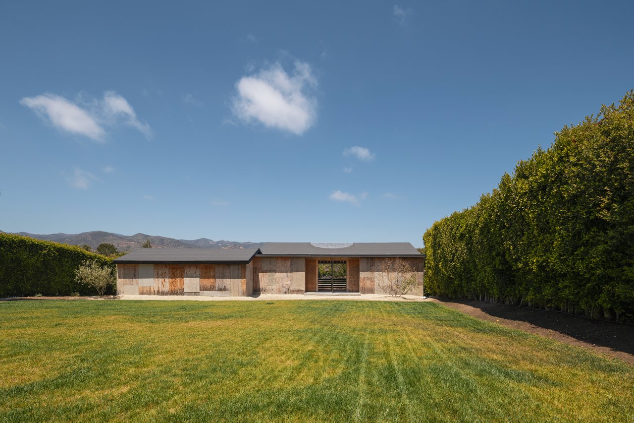 28867 Grayfox St