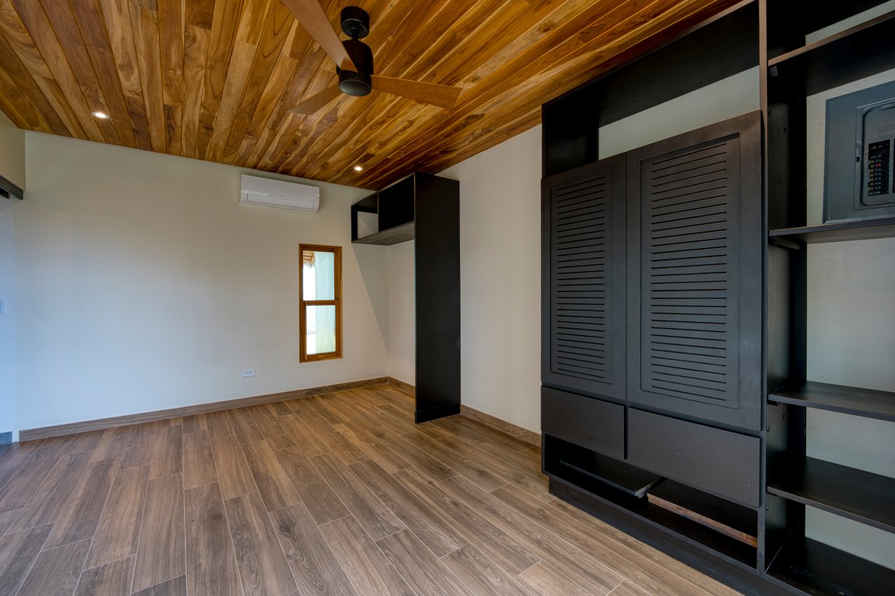 Casa Pinto, Gated Community, Extra Building Pad