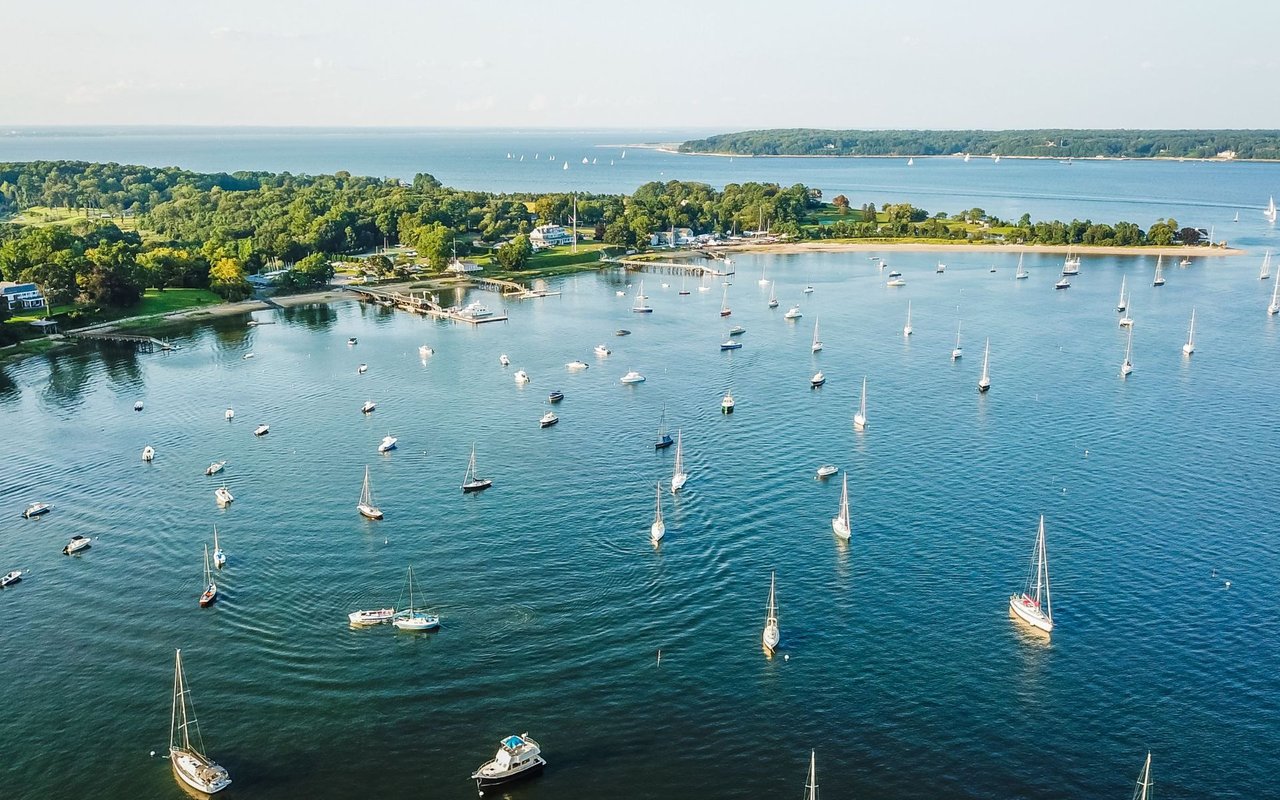 Lloyd Harbor