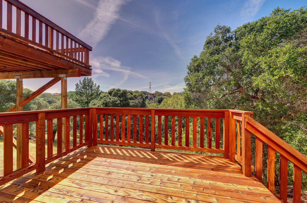 Expansive & Private Novato Estate