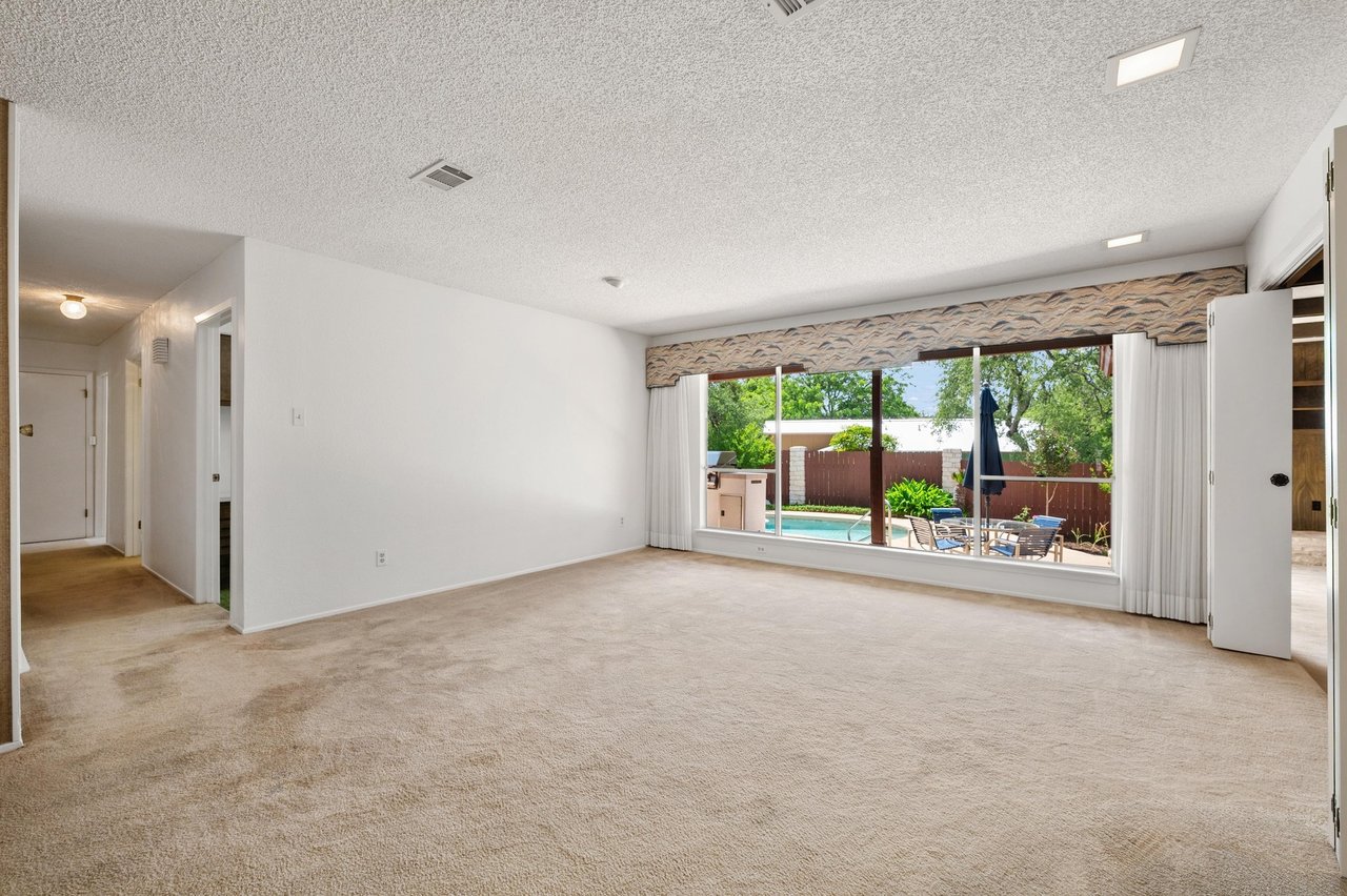7602 Parkview Circle