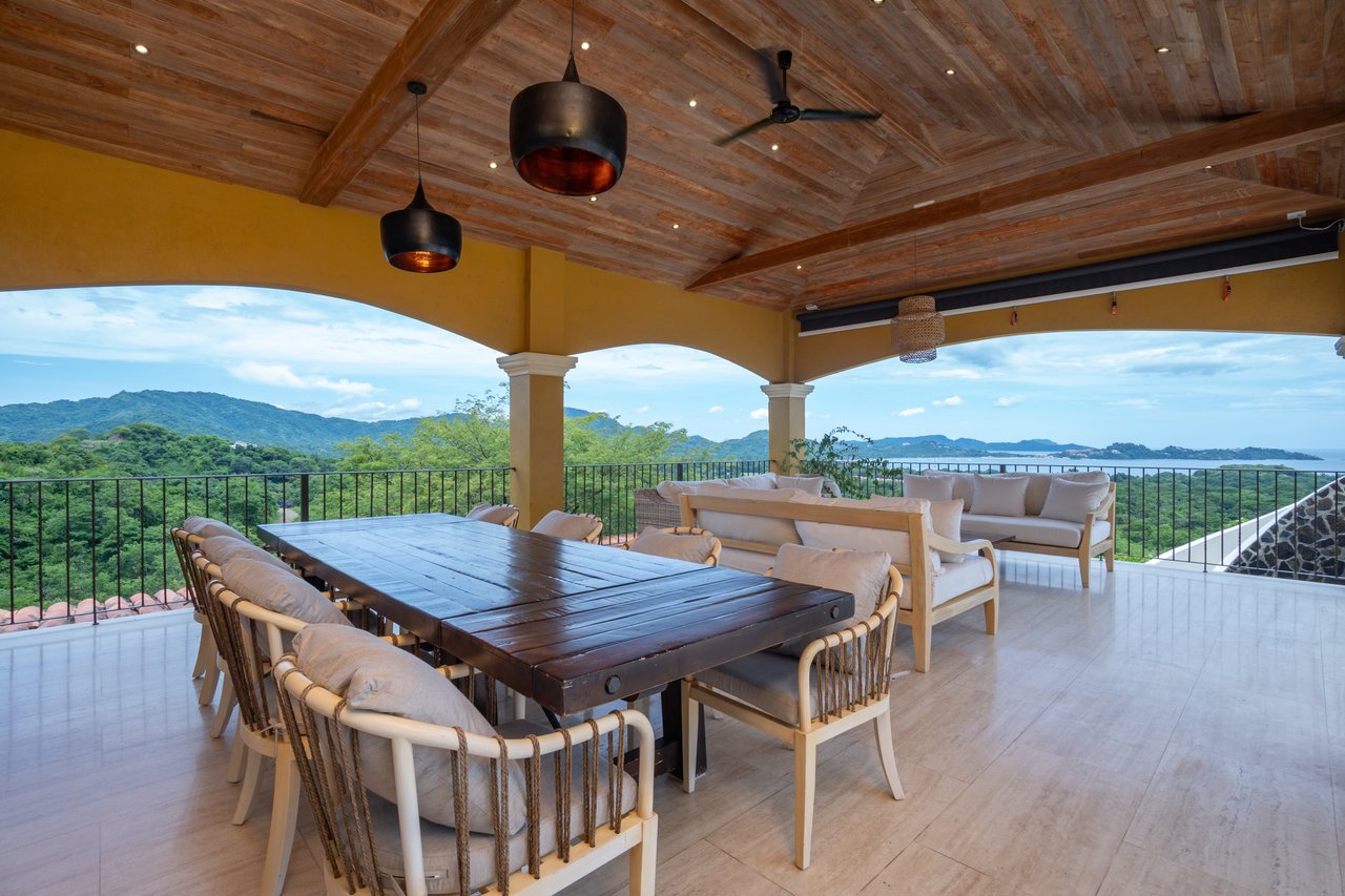 Casa Loro - Luxury Estate