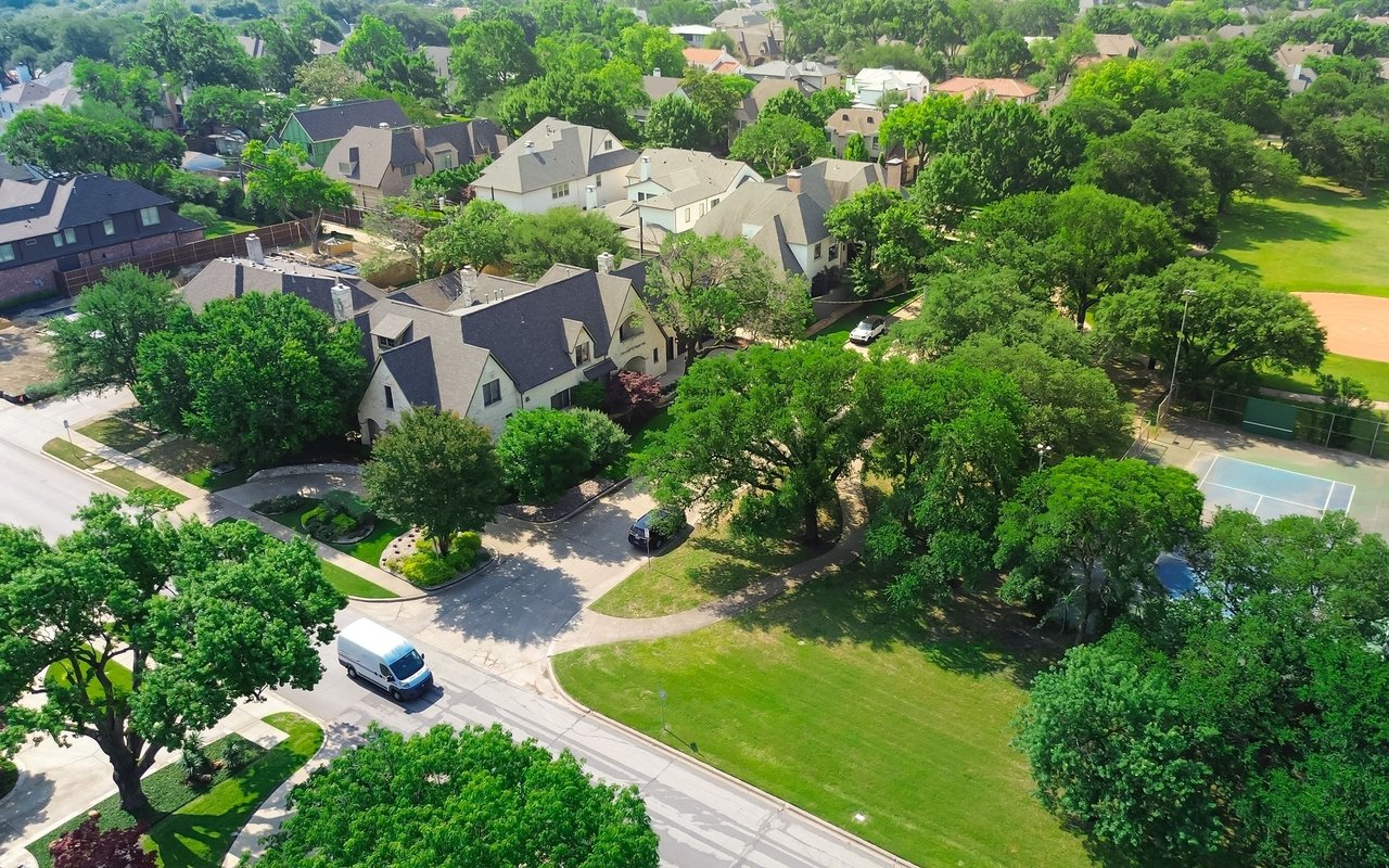 The Woodlands