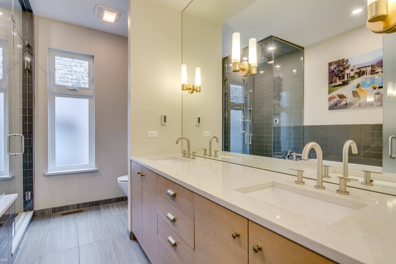 2107 West Race Ave | $1,050,000