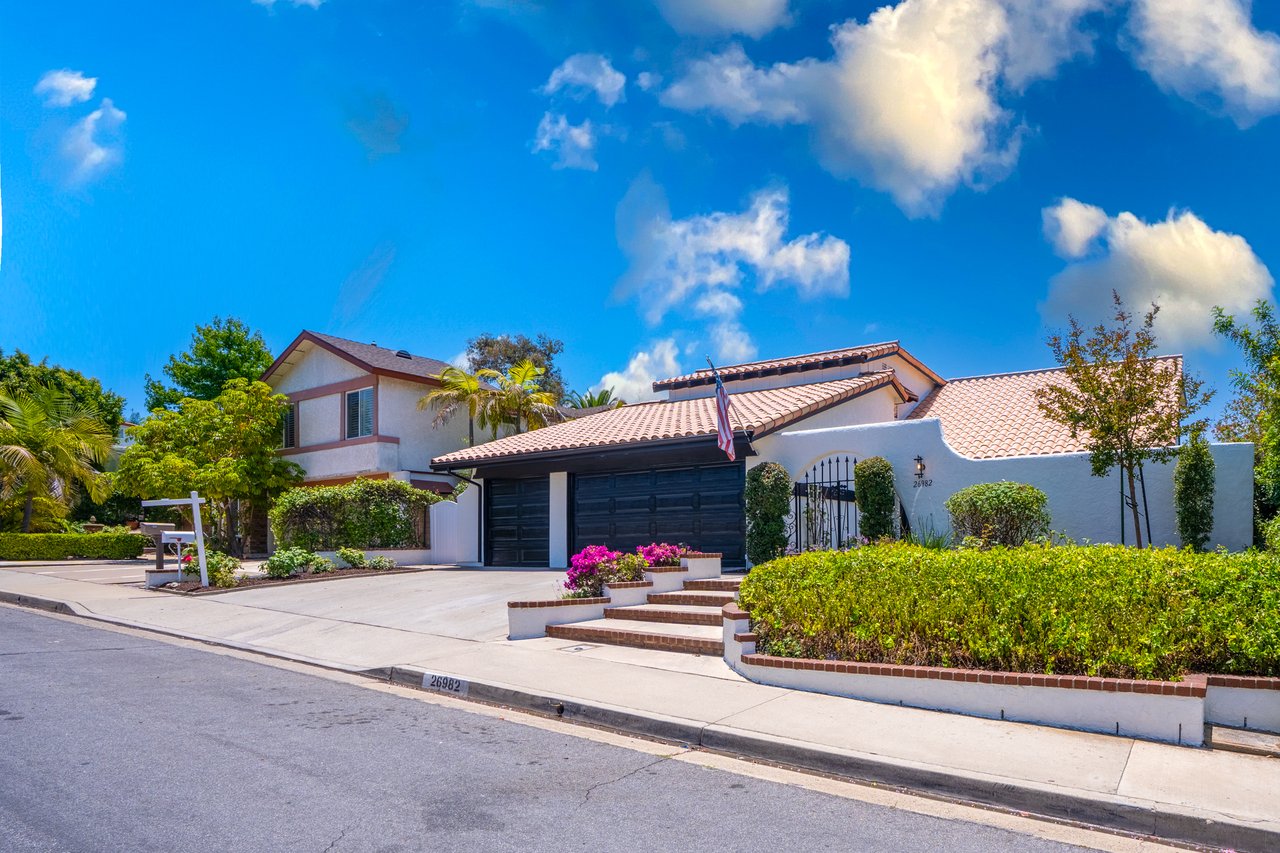26982 Pueblonuevo Dr, Mission Viejo 92691	