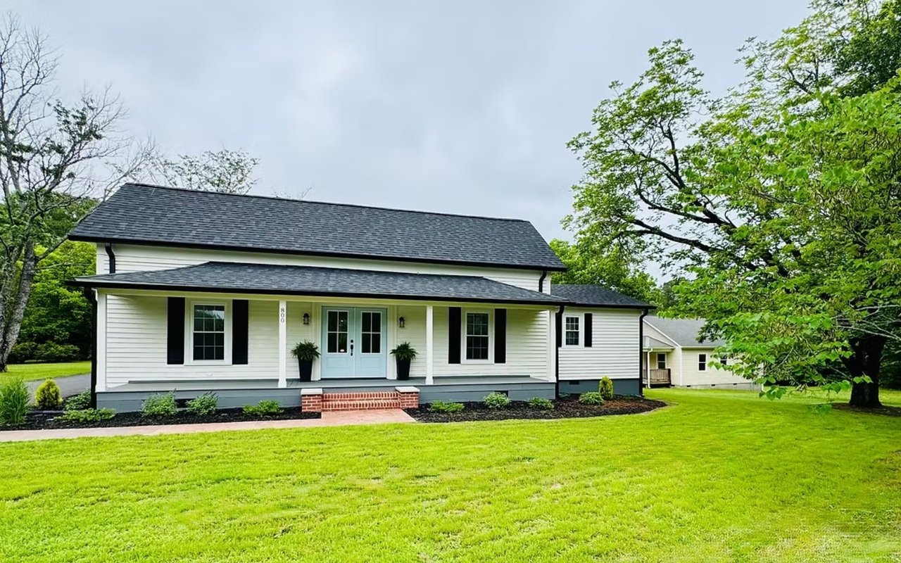A Stunning Countryside Retreat Near Greenville and Anderson, SC: 800 Holiday Dam Road, Honea Path