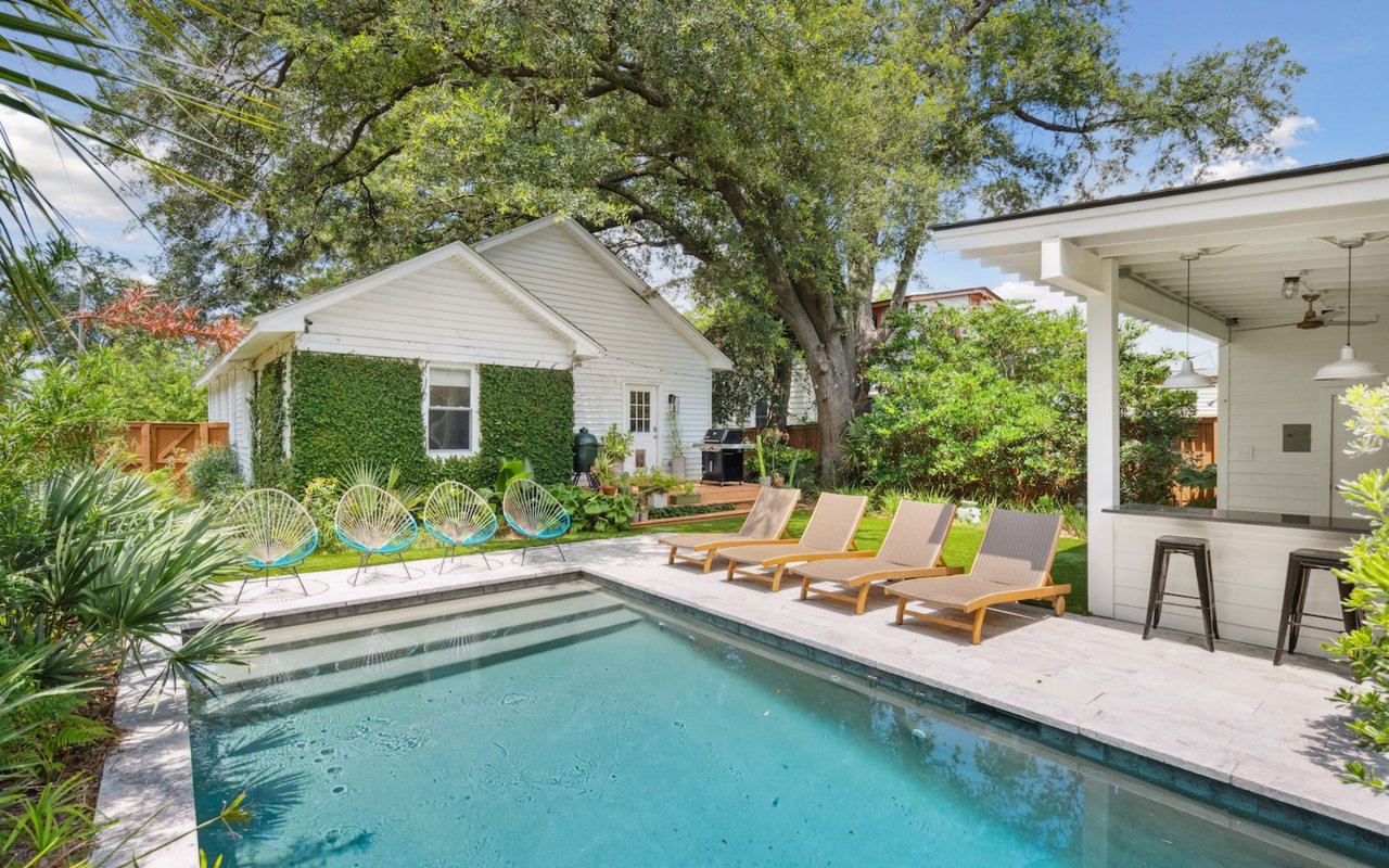 Recently Updated Downtown Bungalow – 874 Ashley Avenue