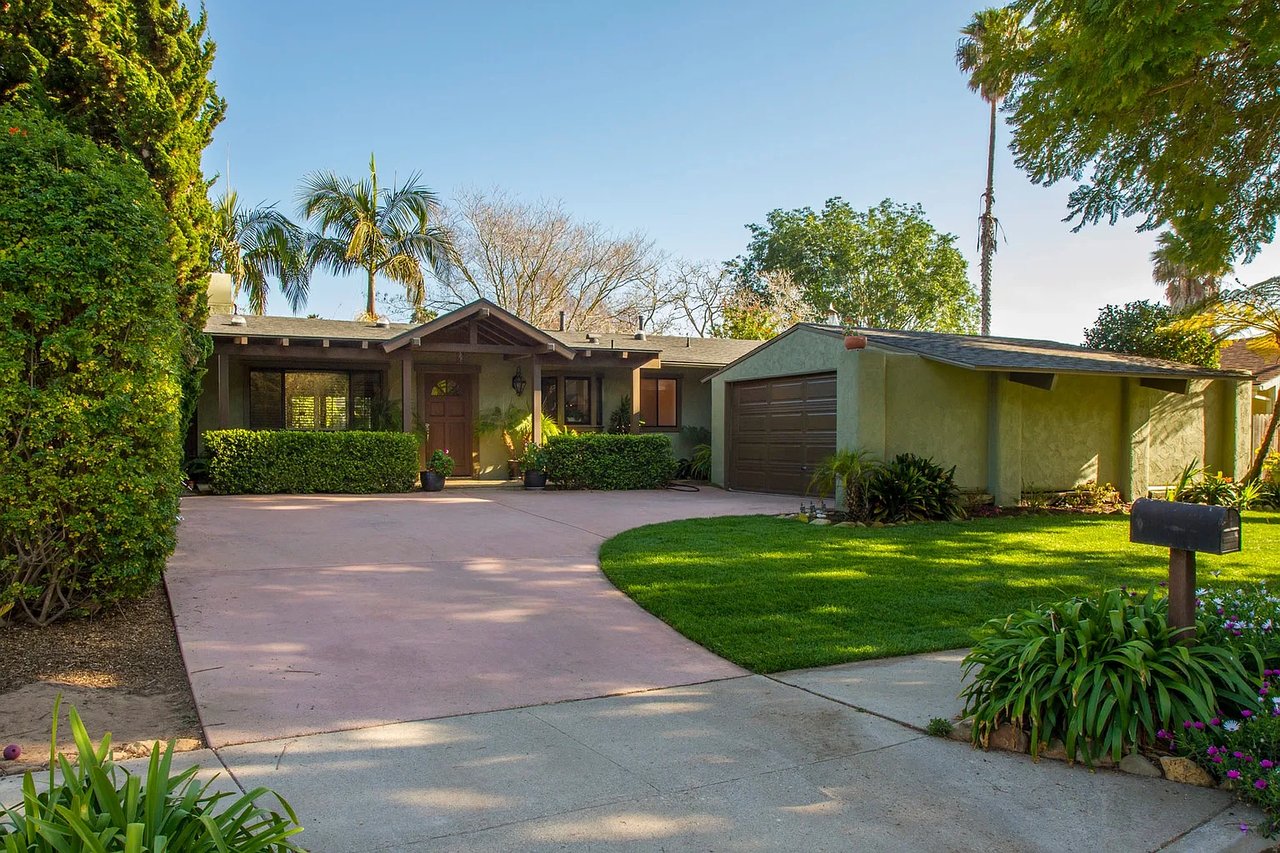 7962 Rio Vista Dr