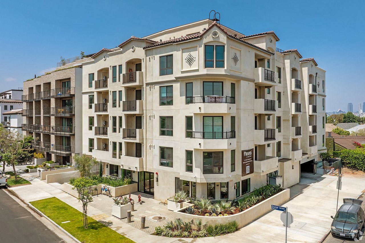Paseo Living || 1303 S Orange Grove Avenue