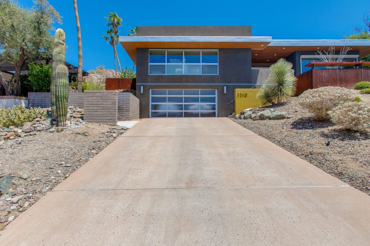 2230 E Belmont Avenue