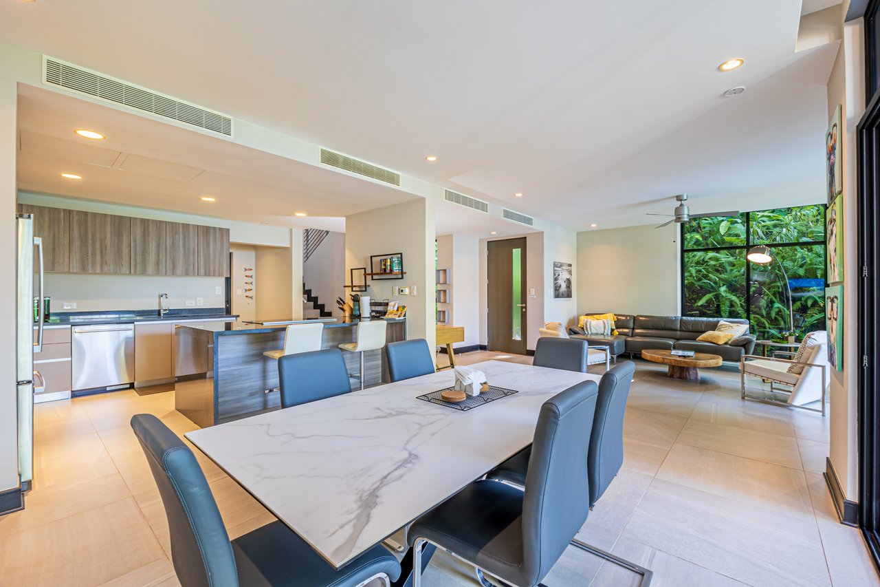 VILLA MAREN | ELEVATED LIVING IN UVITA | DOMINICAL 