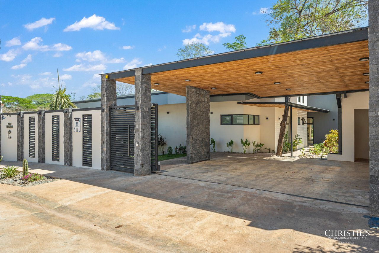 Villa Wahoo a Stunning Beachside Retreat 