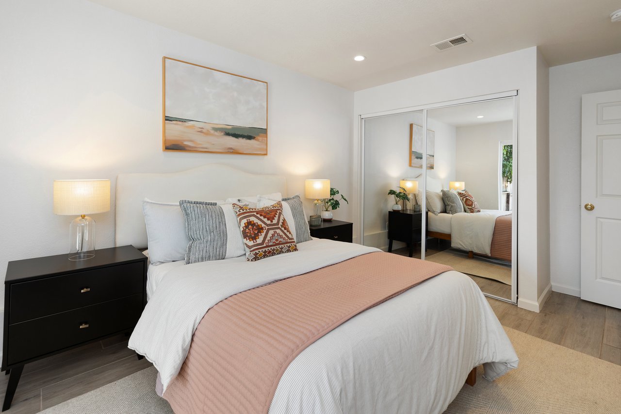 Sunny Spacious Home in Portola District