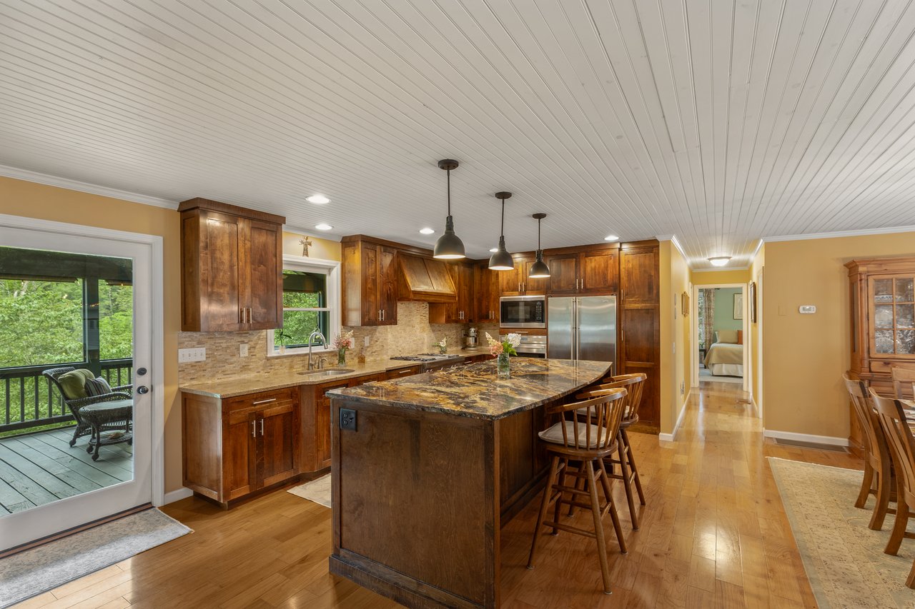 3175 Clear Creek Road
