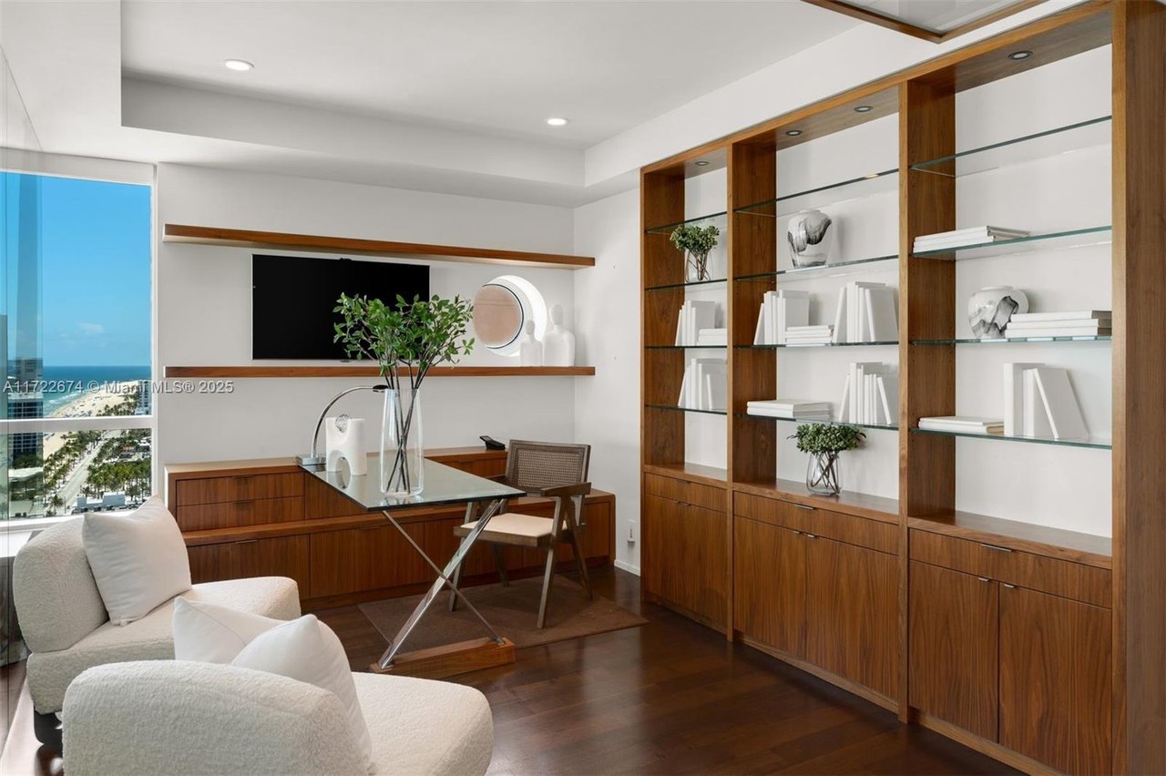 1 Fort Lauderdale Beach Blvd #2102