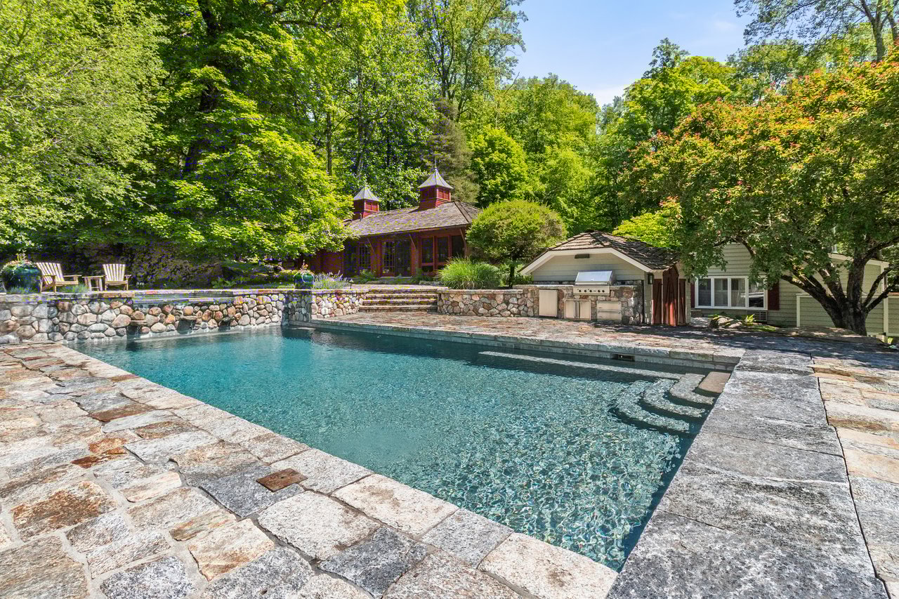 54 Old Stone Hill Road