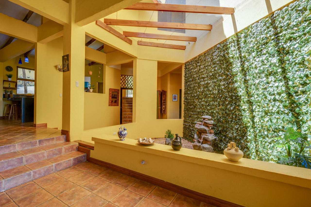 Casa Marazul | Ocean-View 5-Bedroom Home with Guest House & Infinity Pool near Playa Prieta